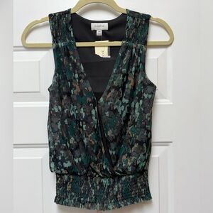 Evereve Green and Black Sleeveless Blouse